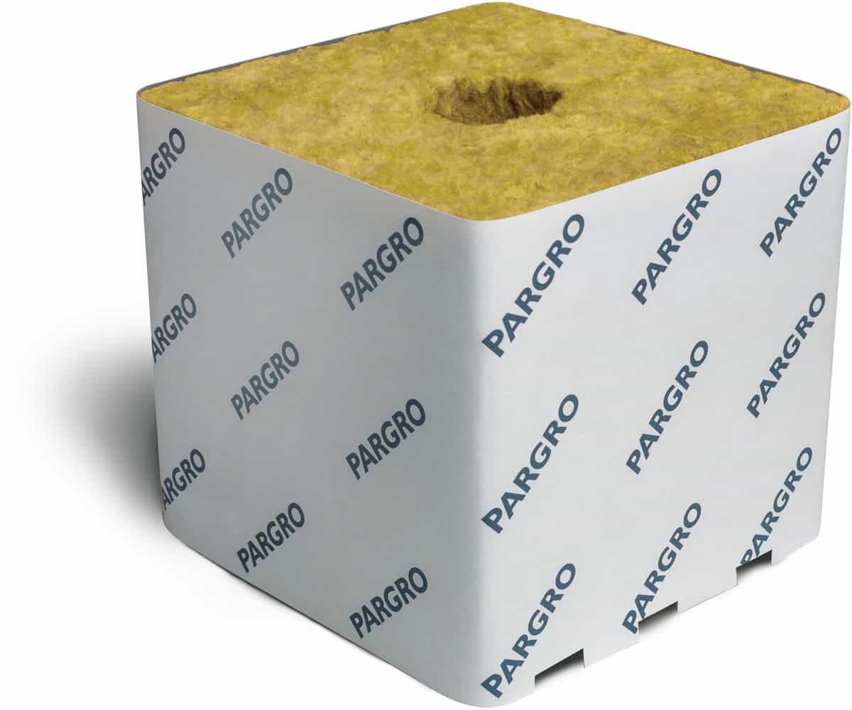 PARGRO PAR32 Biggie 6"x6"x6" with hole, 512 blocks On Pallet *