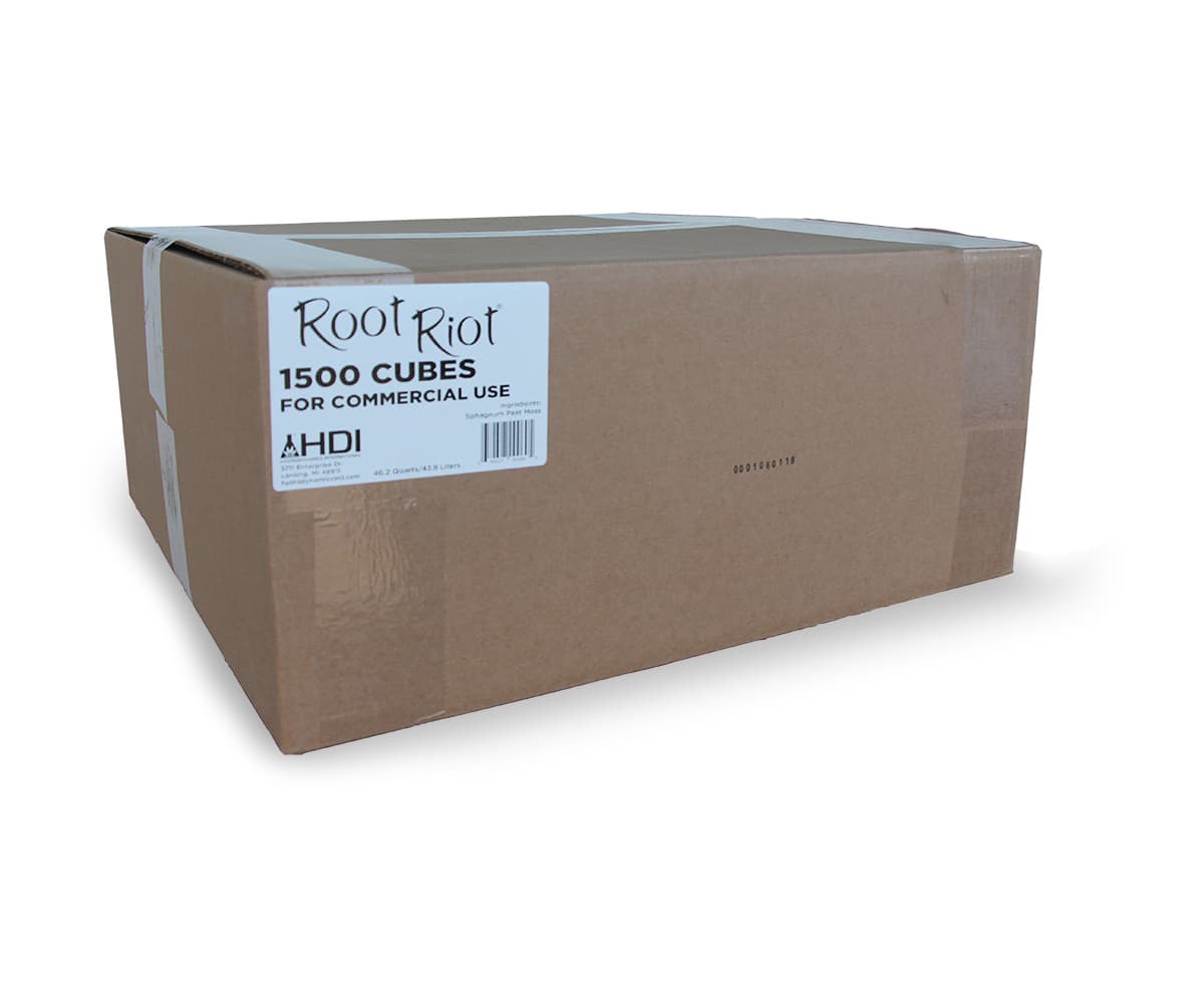 Root Riot Cubes, box of 1500 — product photo