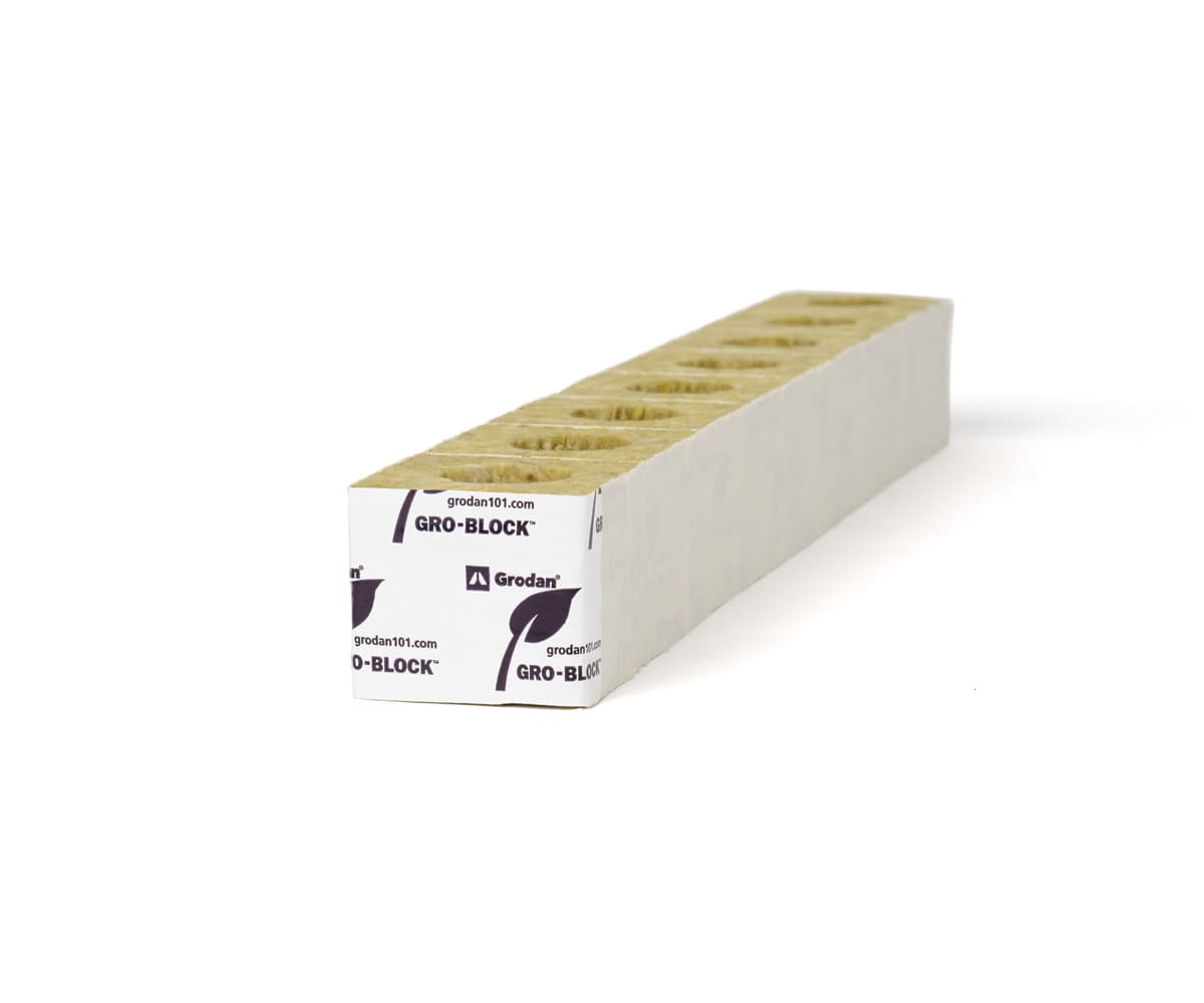 Gro Block Improved Small 3" GR4 w/ hole (3"x3"x2.6") (Strip) * — product photo