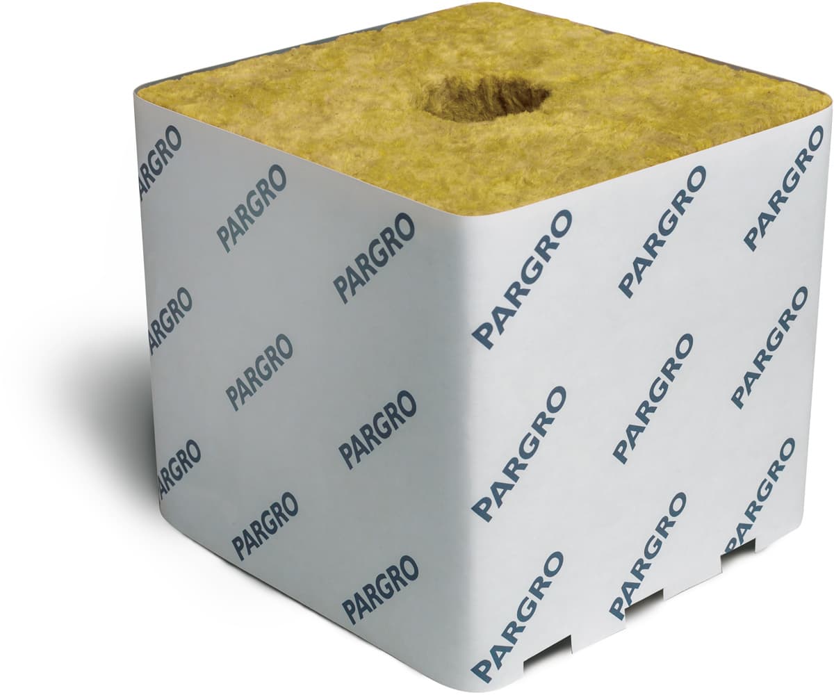 PARGRO PAR32 Biggie 6"x6"x6" with hole, 512 blocks On Pallet * — product photo