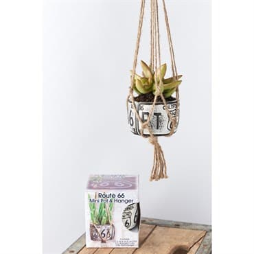 Primitive Box Route 66 Pot With Hanger — photo 1 of 2