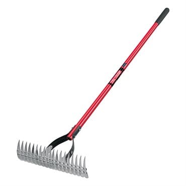 Truper 19 Tine Thatching Rake 54" Fiberglass Handle — photo 1 of 2