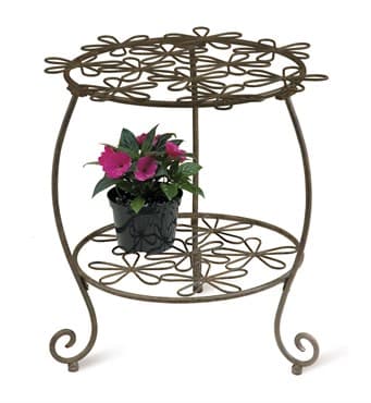 Deer Park Daisy Table — photo 1 of 2