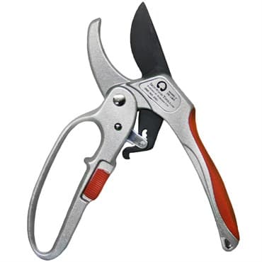 Ironwood Heavy Duty Ratchet Pruner — photo 1 of 2